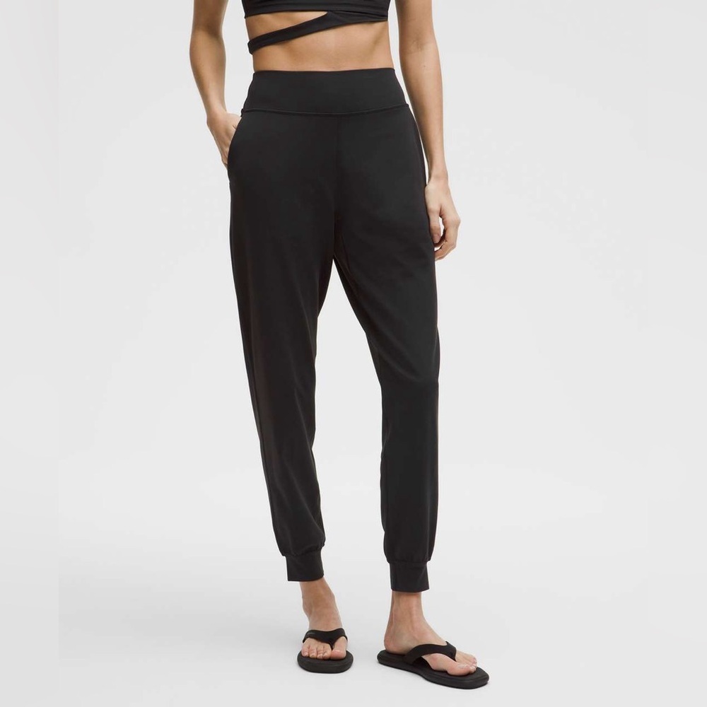 Lululemon Align Jogger 28" in Black Size 14